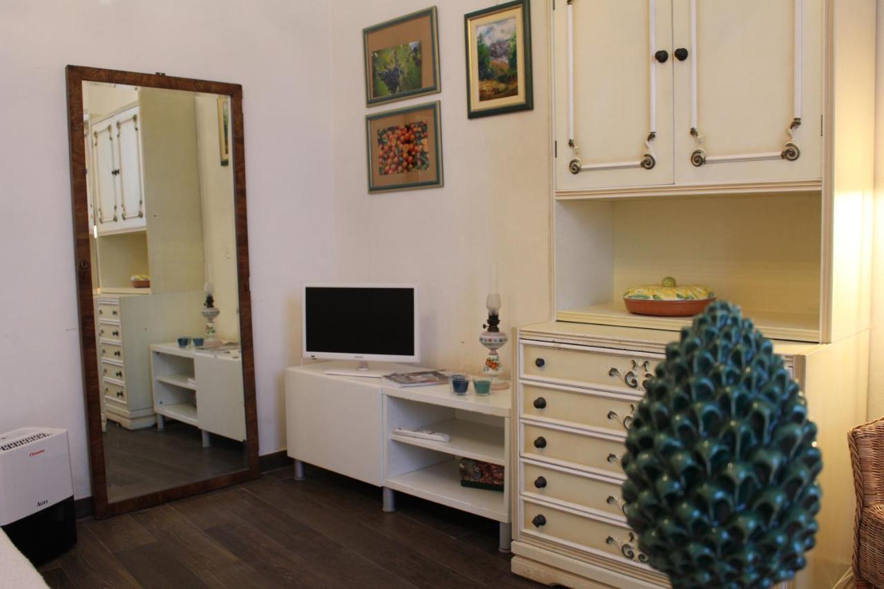 Dimora Del Pero Villa Palazzolo Acreide Luaran gambar